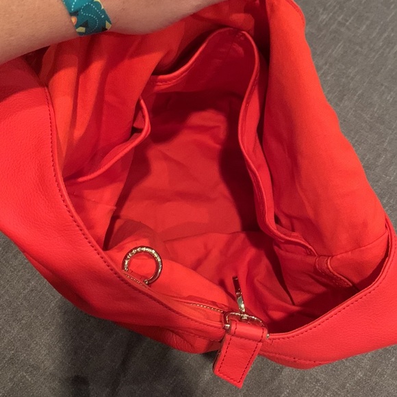 Liebeskind red leather hobo/bucket bag - Picture 5 of 9
